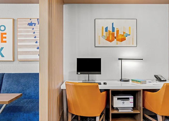 Hotel Express & West - Tolleson By Ihg *