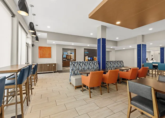 Express & West - Tolleson By Ihg * Phoenix